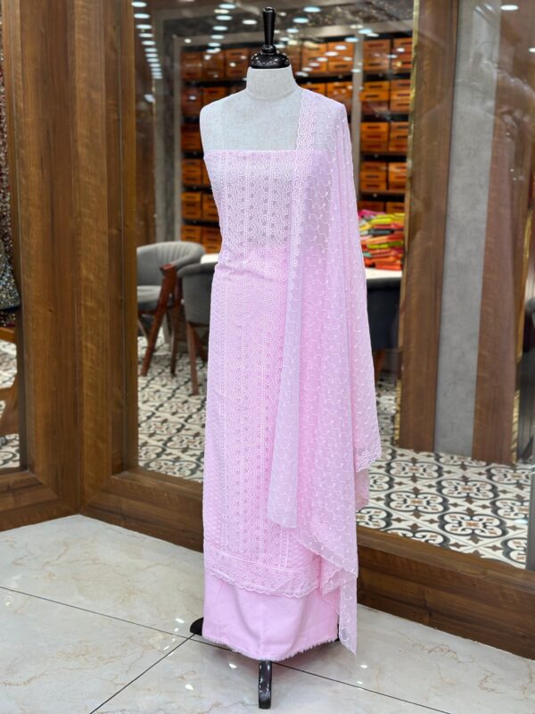Georgette Chikankari kurthi M039
