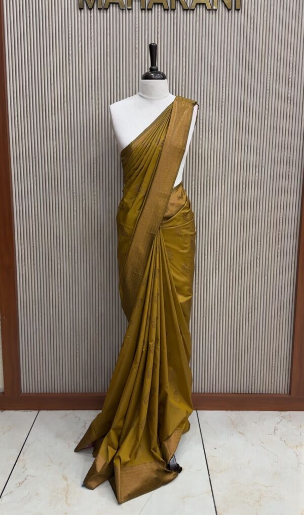 Soft Silk Saree M045 - Image 2
