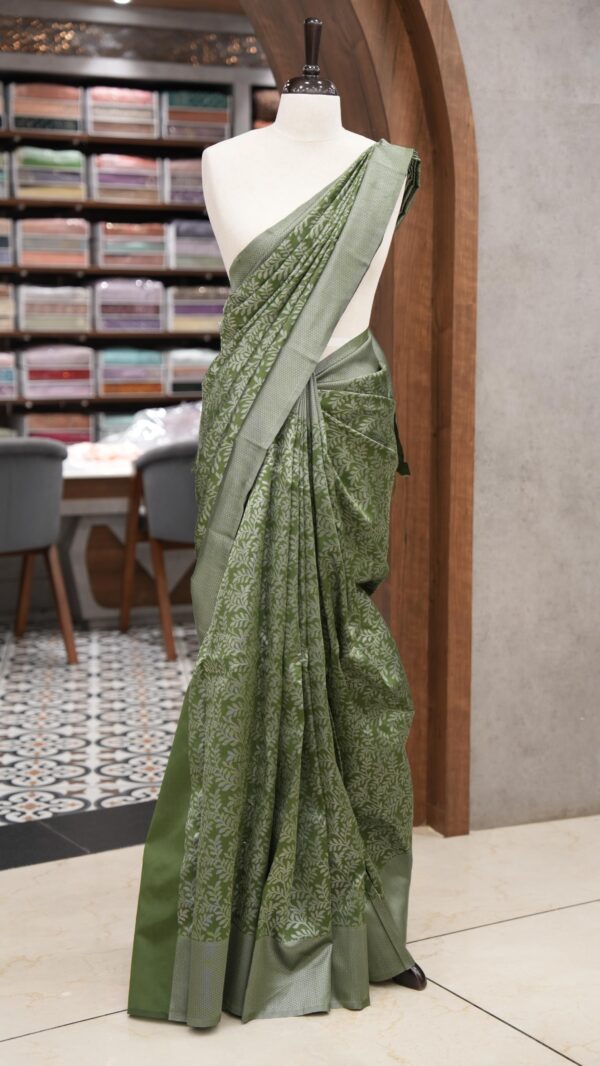 BROCADE SEMI SILK SAREE M060 - Image 7