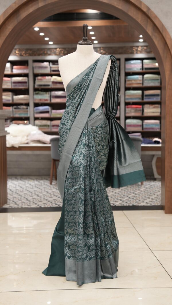 BROCADE SEMI SILK SAREE M060 - Image 9