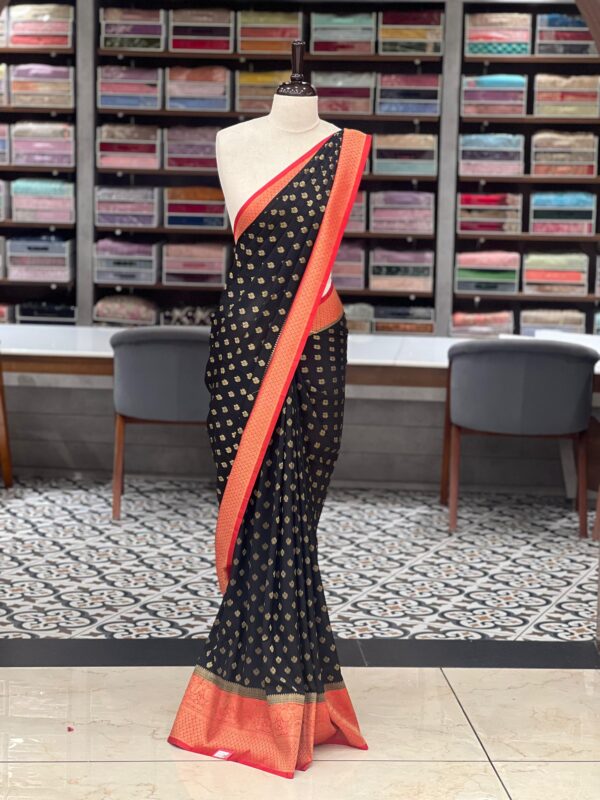 Georgette Banarasi Contrast Saree M077 - Image 5
