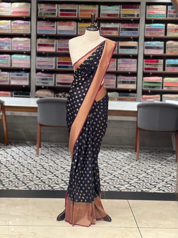 Georgette Banarasi Contrast Saree M077 - Image 4