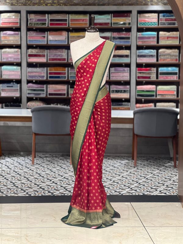 Georgette Banarasi Contrast Saree M077 - Image 2