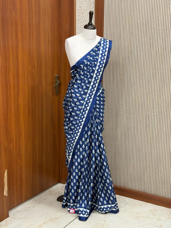 BATIK PRINT SAREE M102 - Image 2