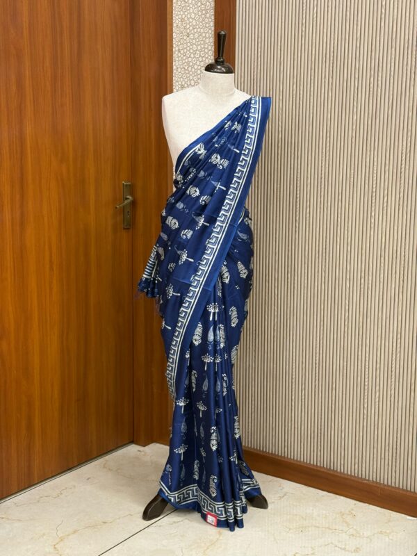 BATIK PRINT SAREE M102 - Image 5