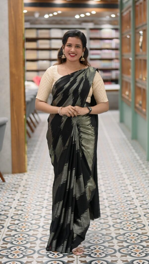 SHIFFON SATIN SAREE M220