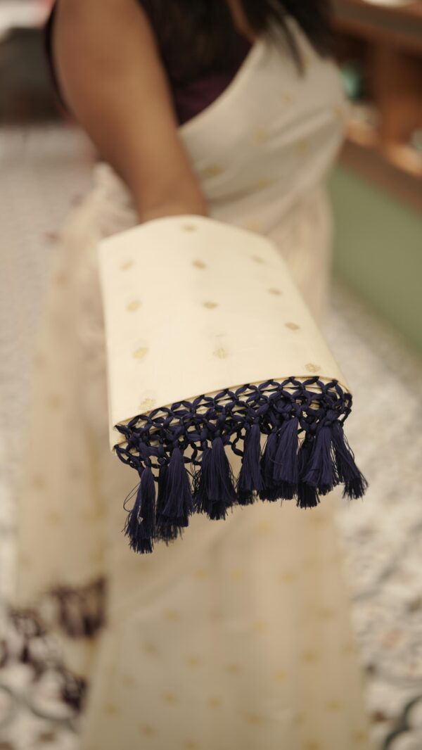 PREMIUM  ONAM SAREE  M361 - Image 3