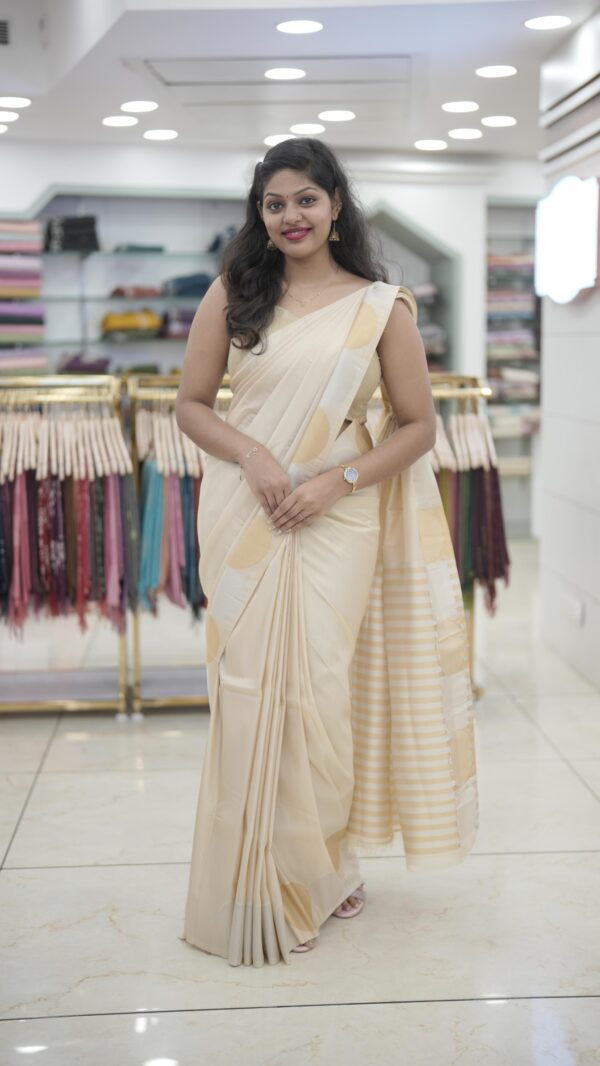 TISSUE SET SAREE M295