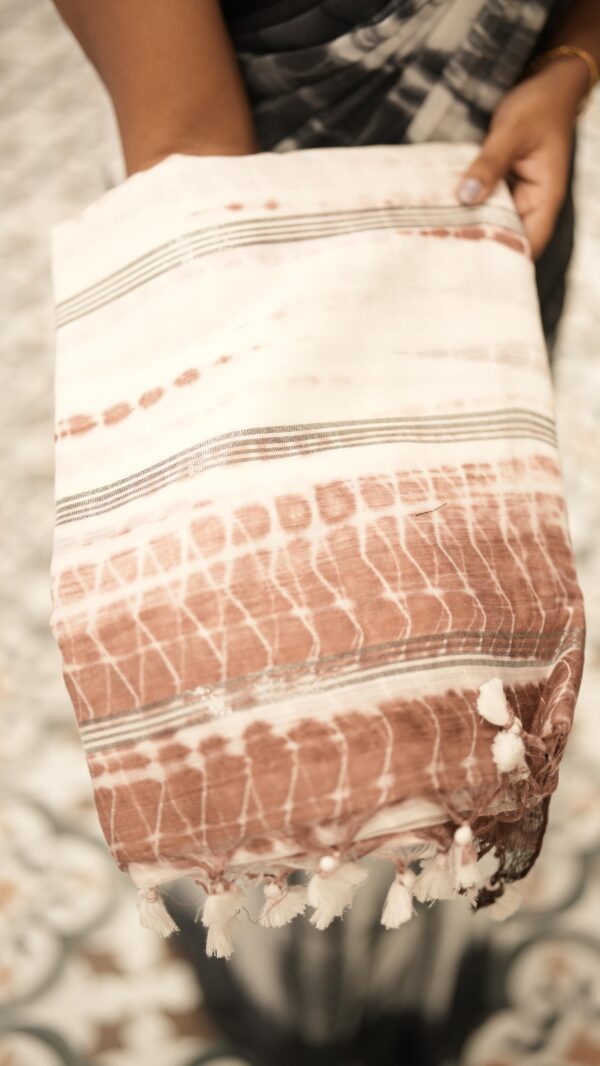 MULMUL COTTON SAREE M472 - Image 4