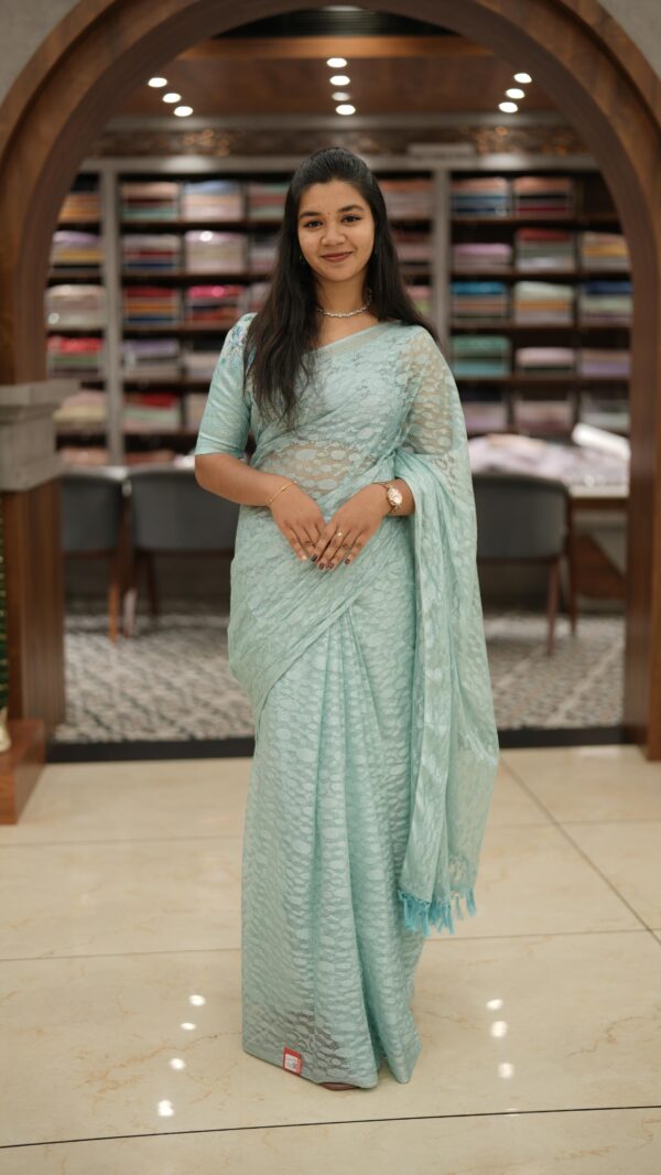 FLOWING SAREE M550 - Image 6
