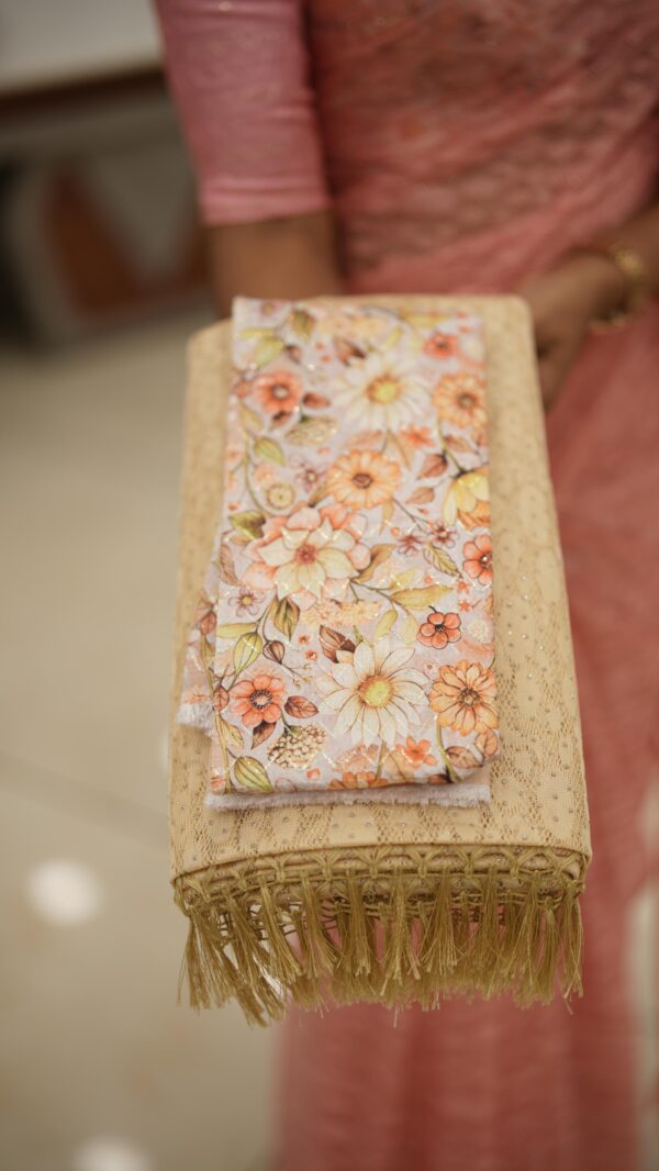 FLOWING SAREE M550 - Image 4