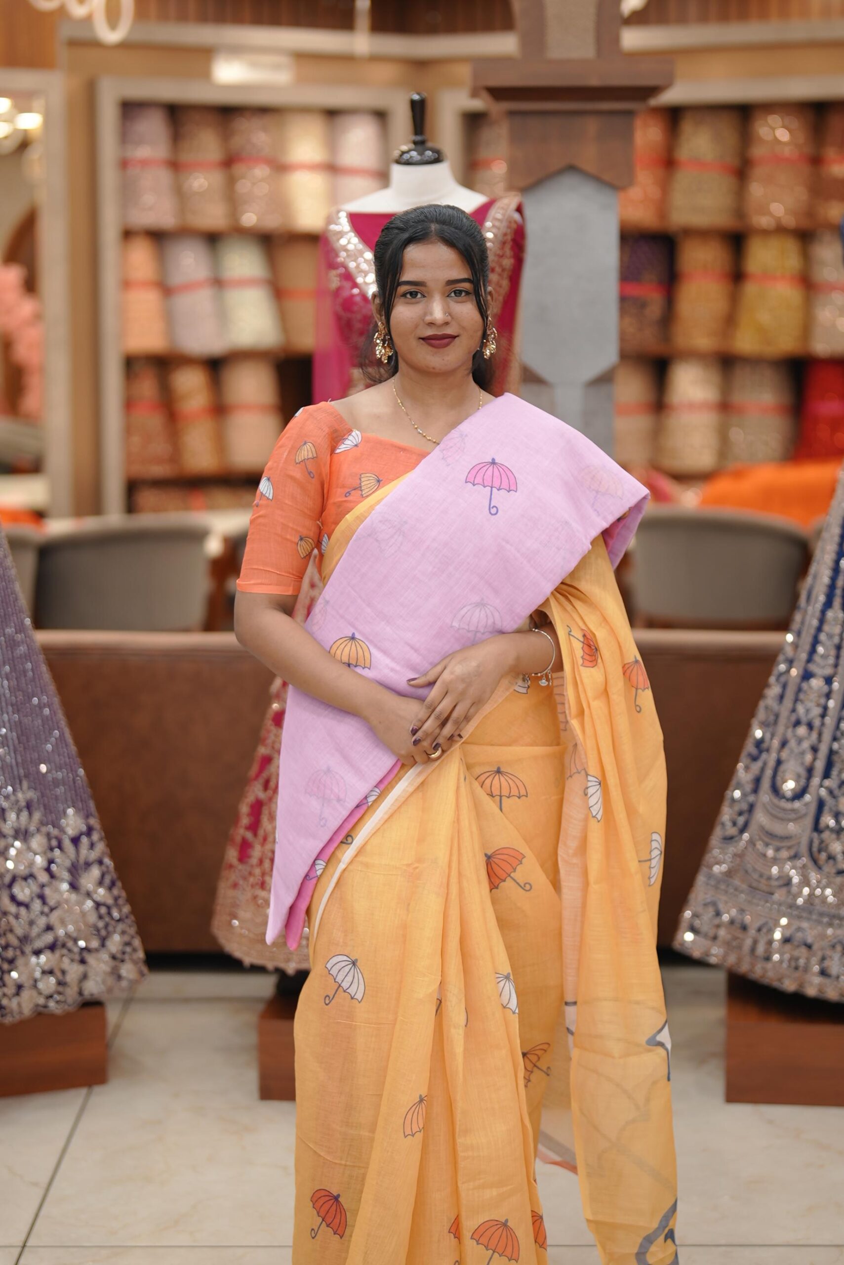 UMBRELLA SAREE M932 - Image 3