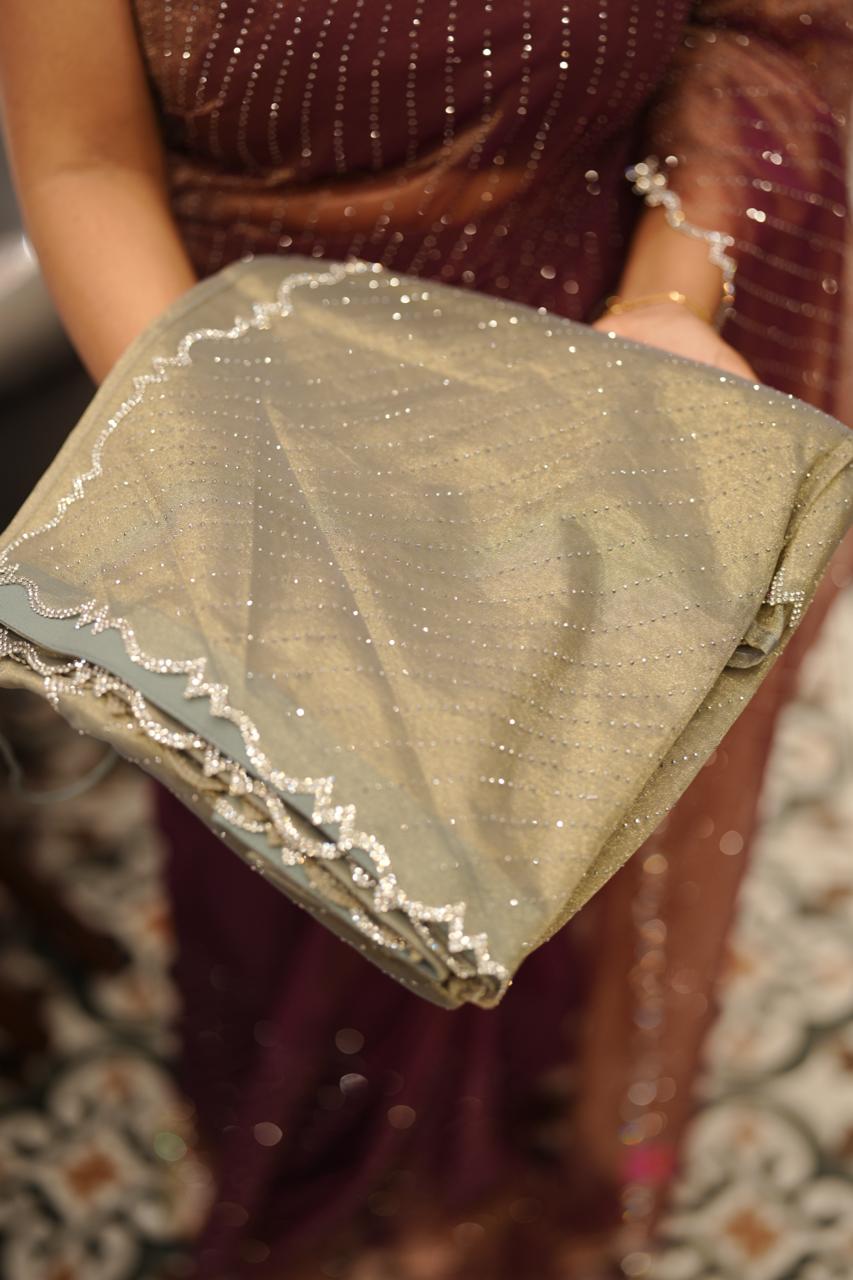 READY TO WEAR SAREE M1121 - Image 4