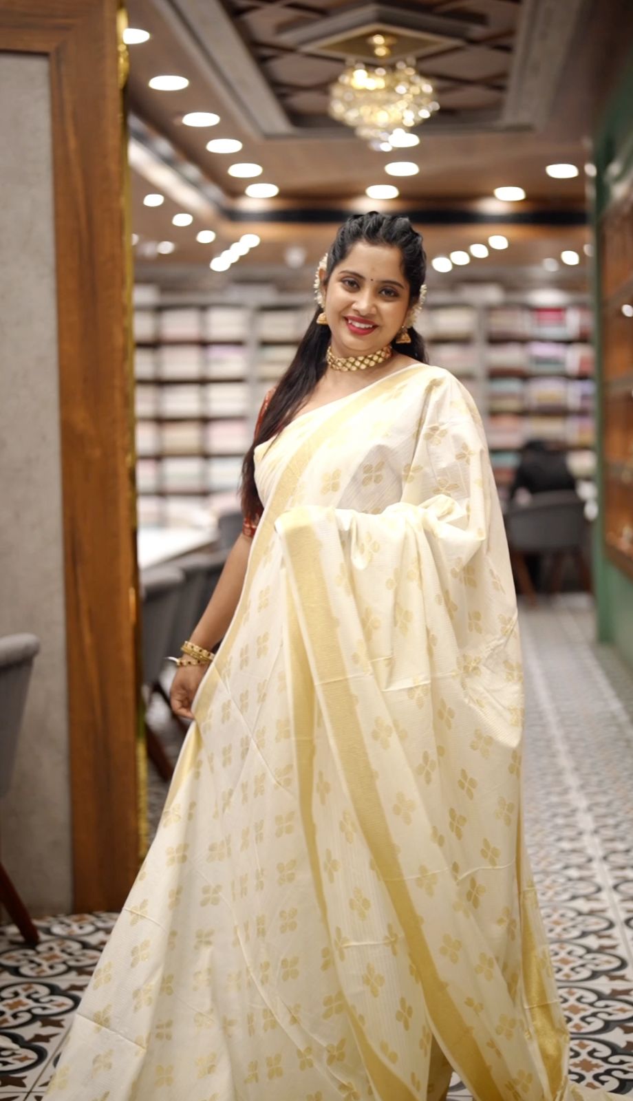 Traditional Onam saree M1456 - Image 5