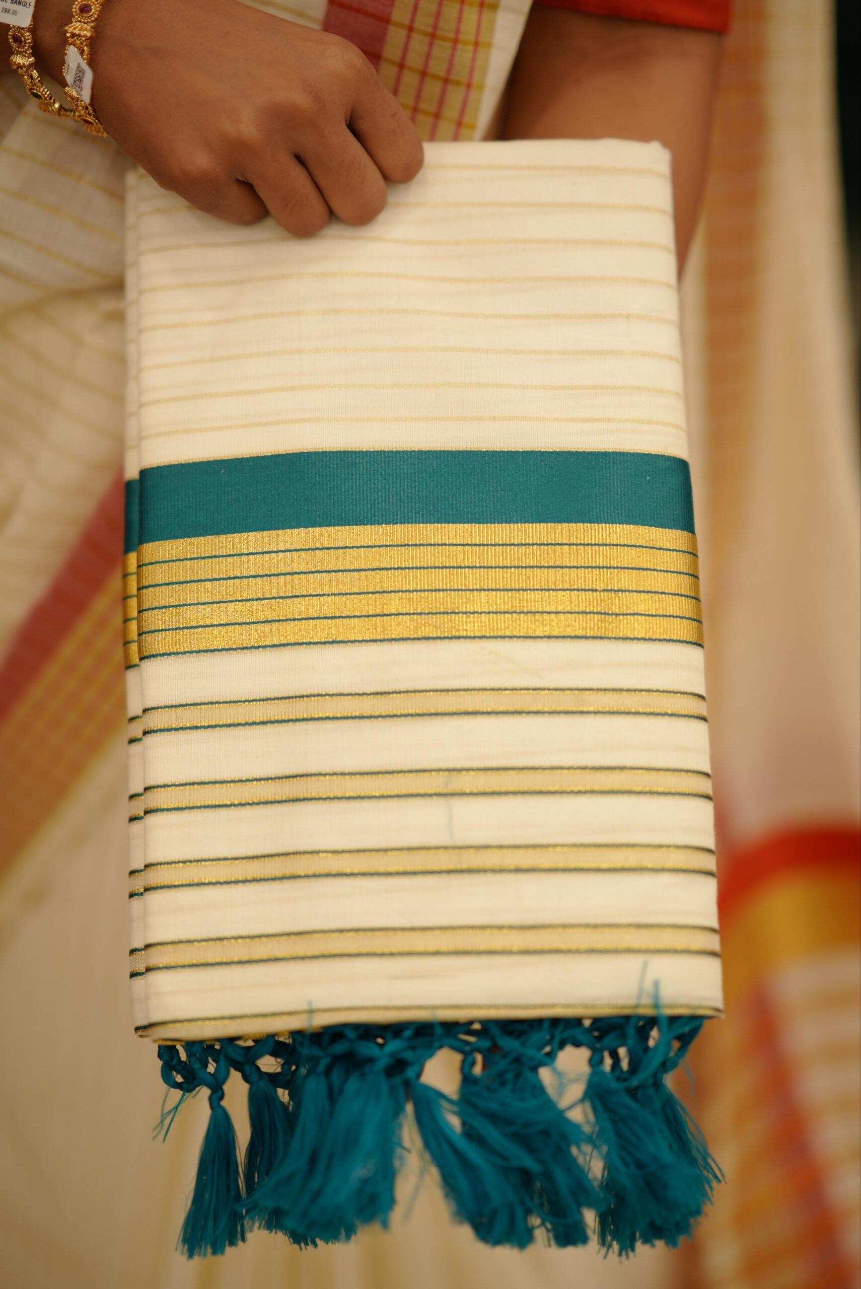 Onam Set Saree M1503 - Image 7