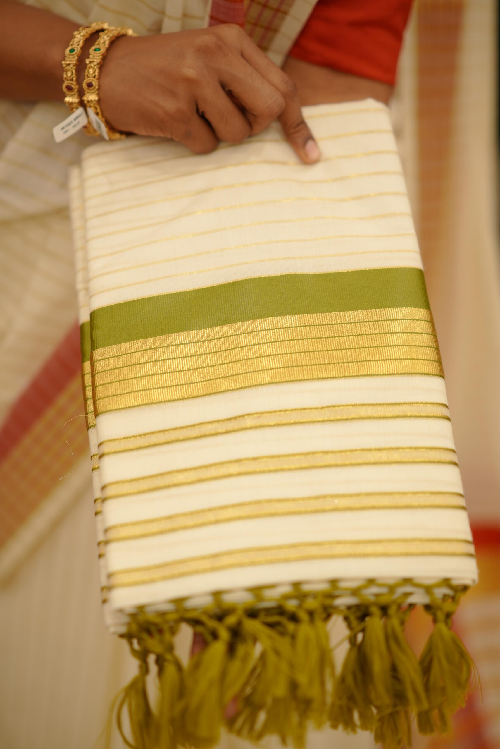 Onam Set Saree M1503 - Image 4