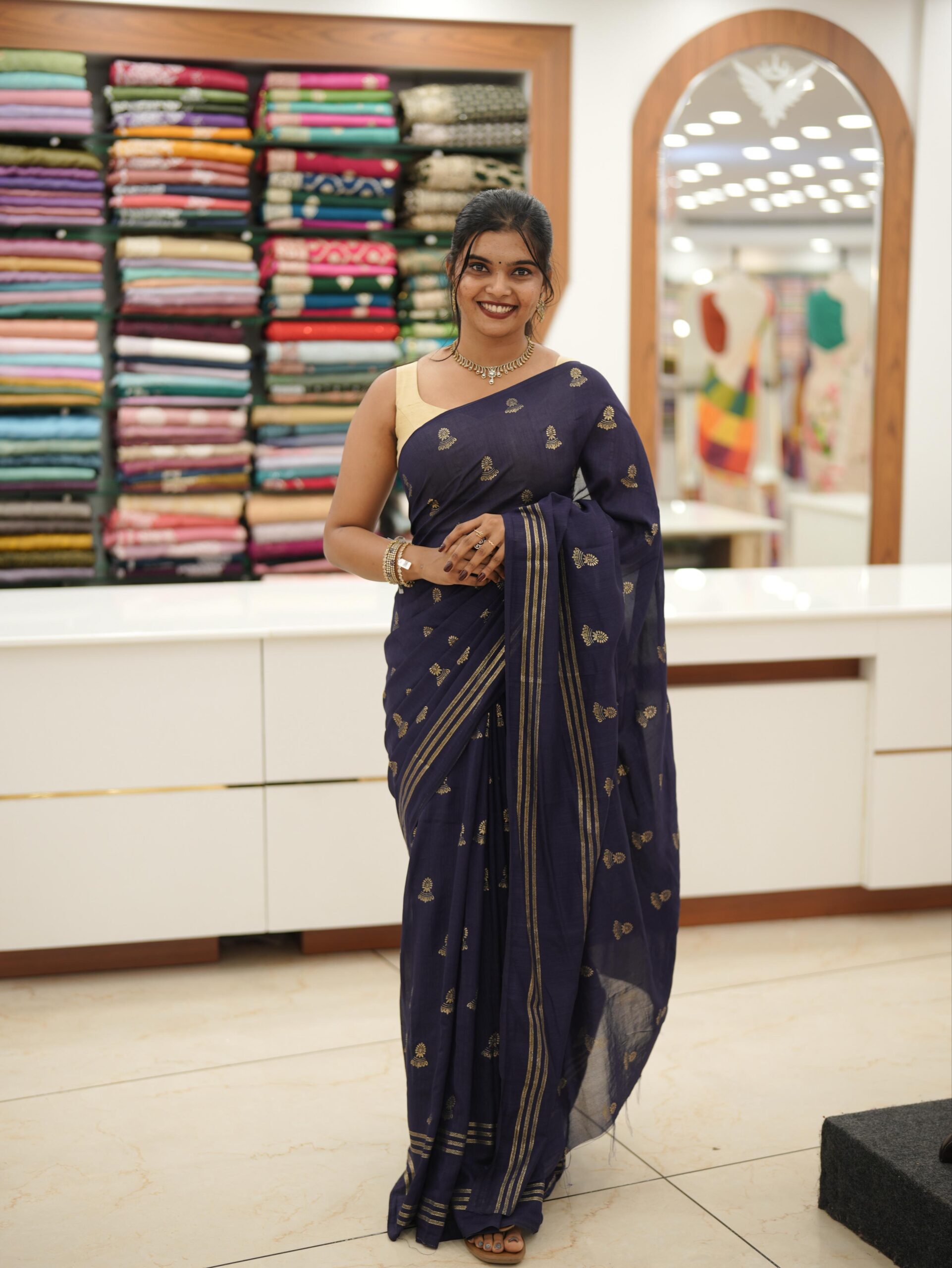 Badri Silk Saree M1538 - Image 3
