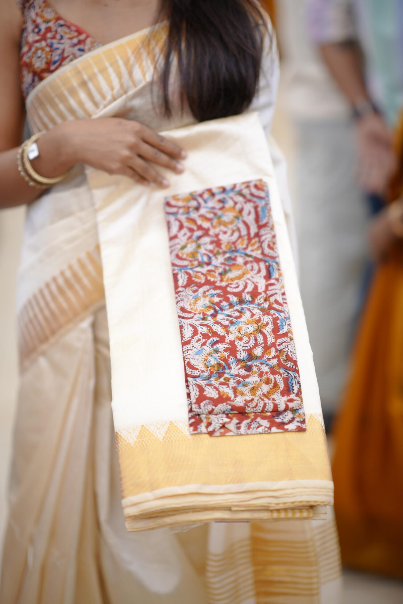 Matka Silk Saree M1577 - Image 3
