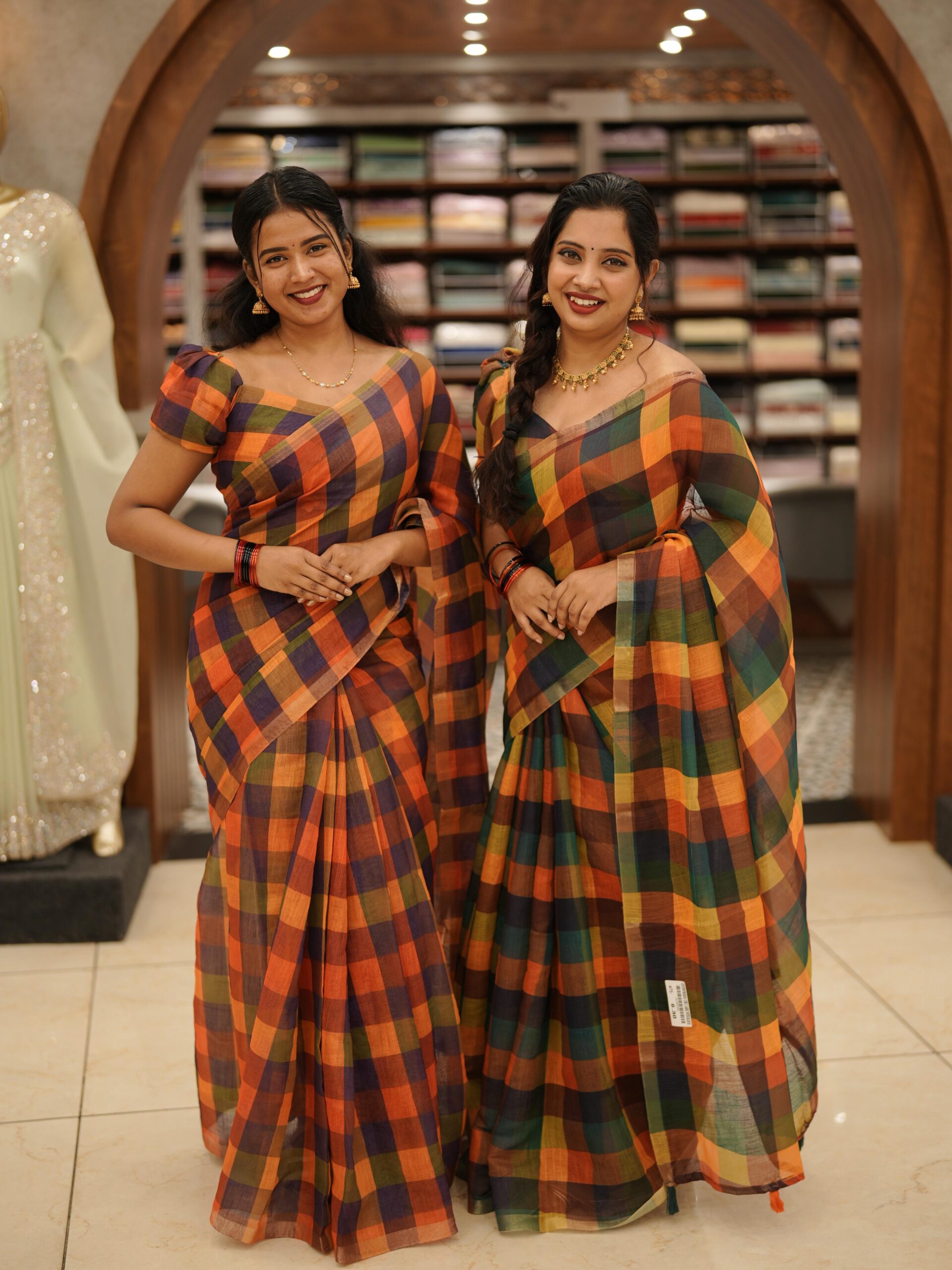 Madras Check M1579