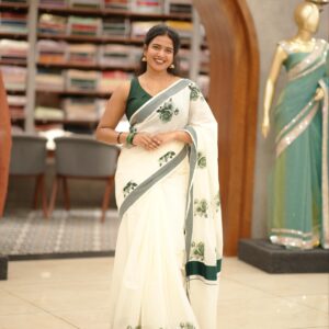 Rose Flower Set Saree M1568