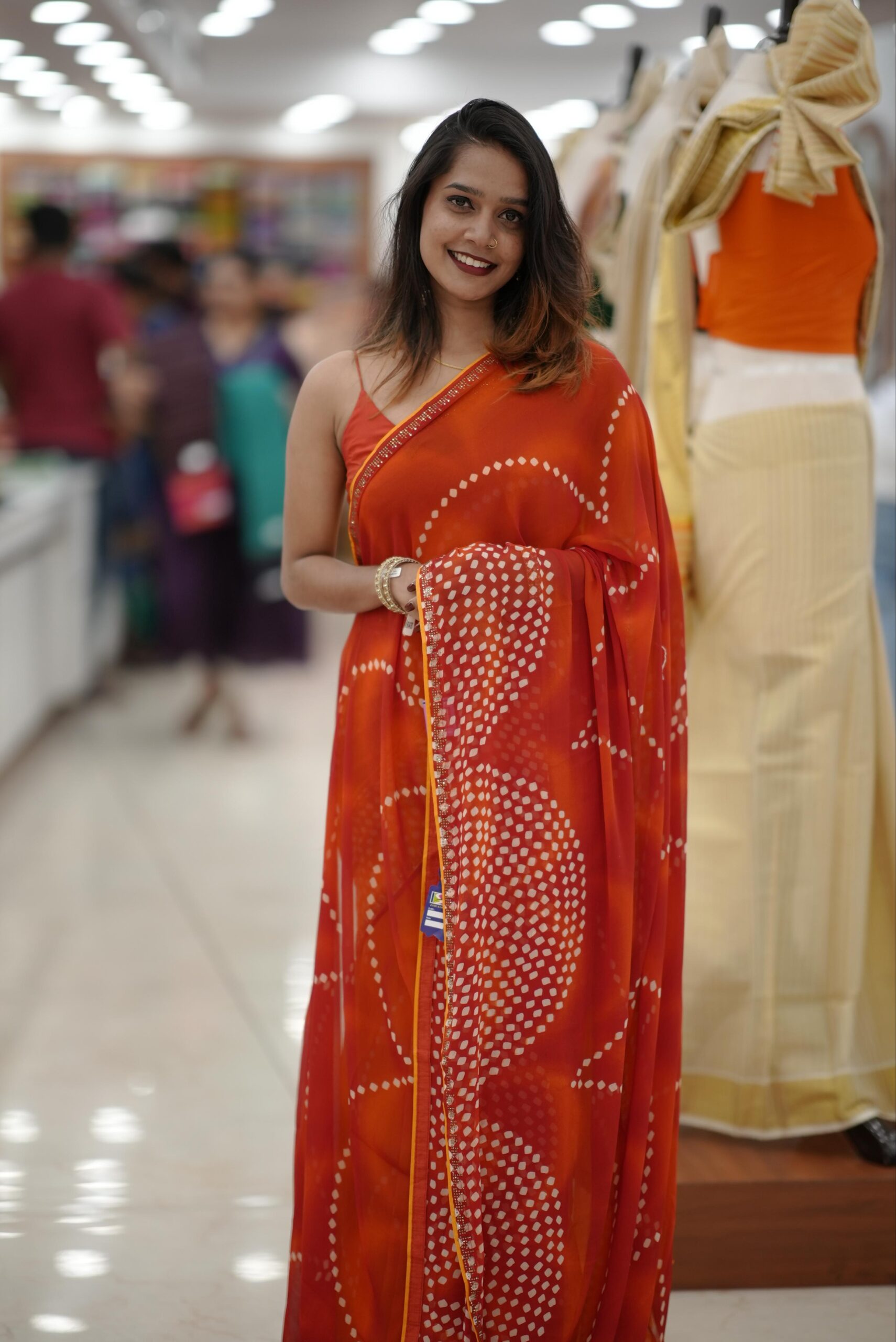 Bollywood Saree M1621 - Image 4
