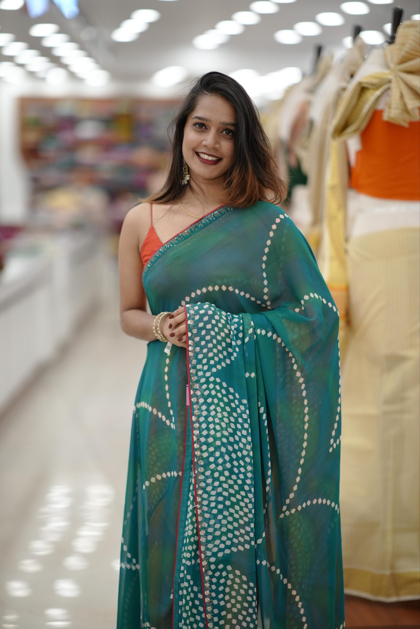 Bollywood Saree M1621 - Image 5
