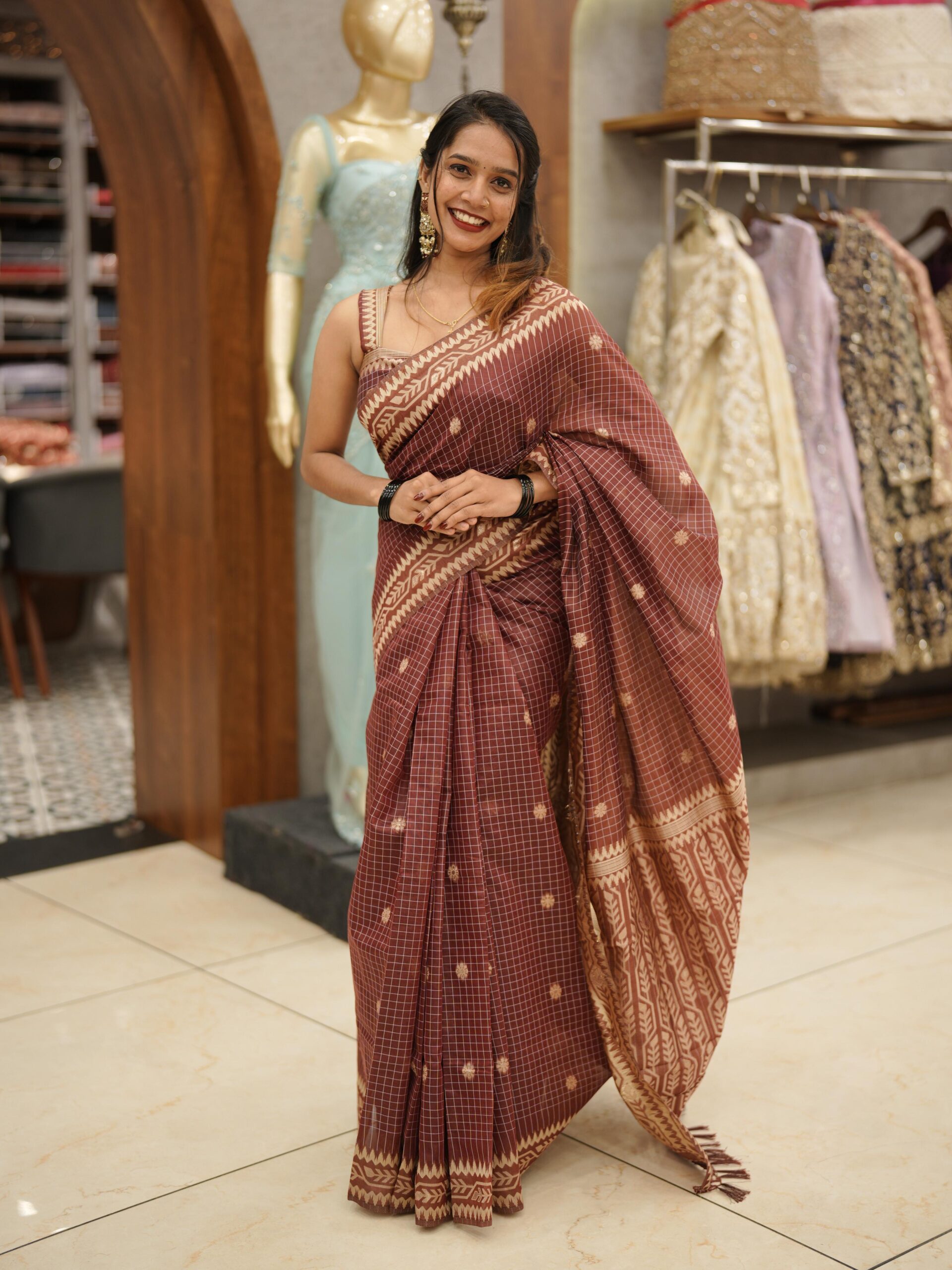 Semi Chanderi M1638 - Image 5
