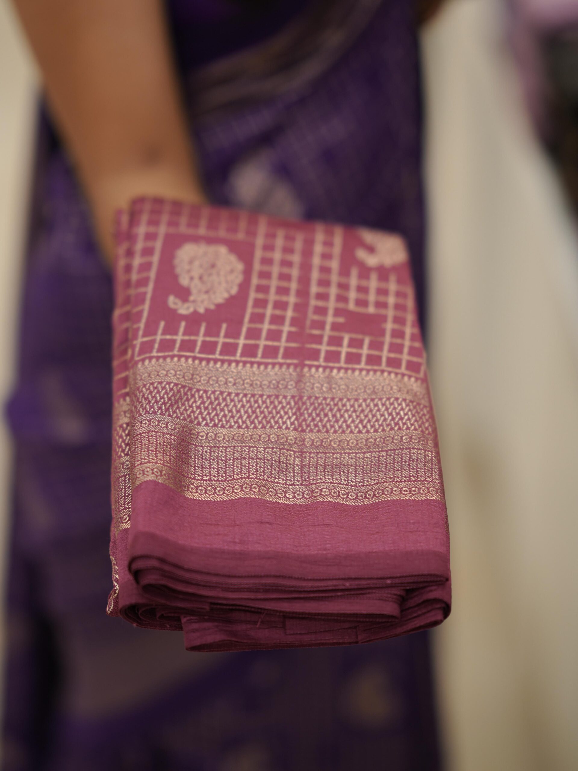 Kashmiri Silk M1625 - Image 4