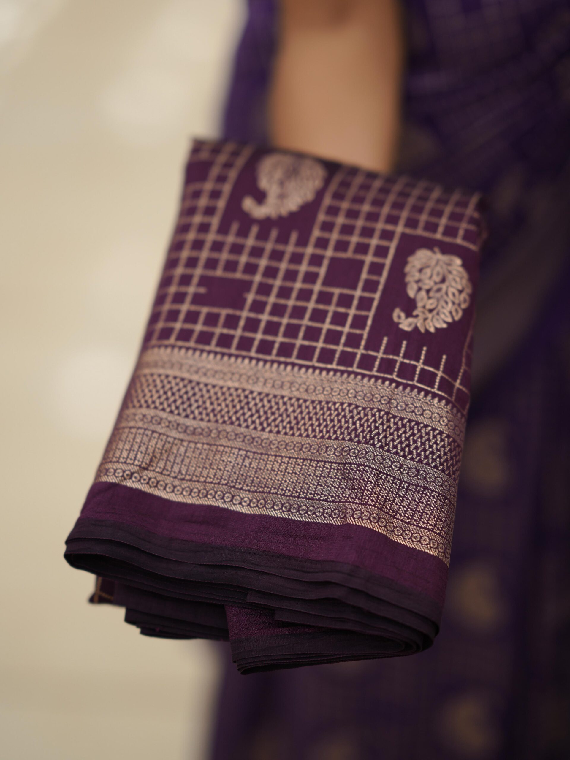 Kashmiri Silk M1625 - Image 3