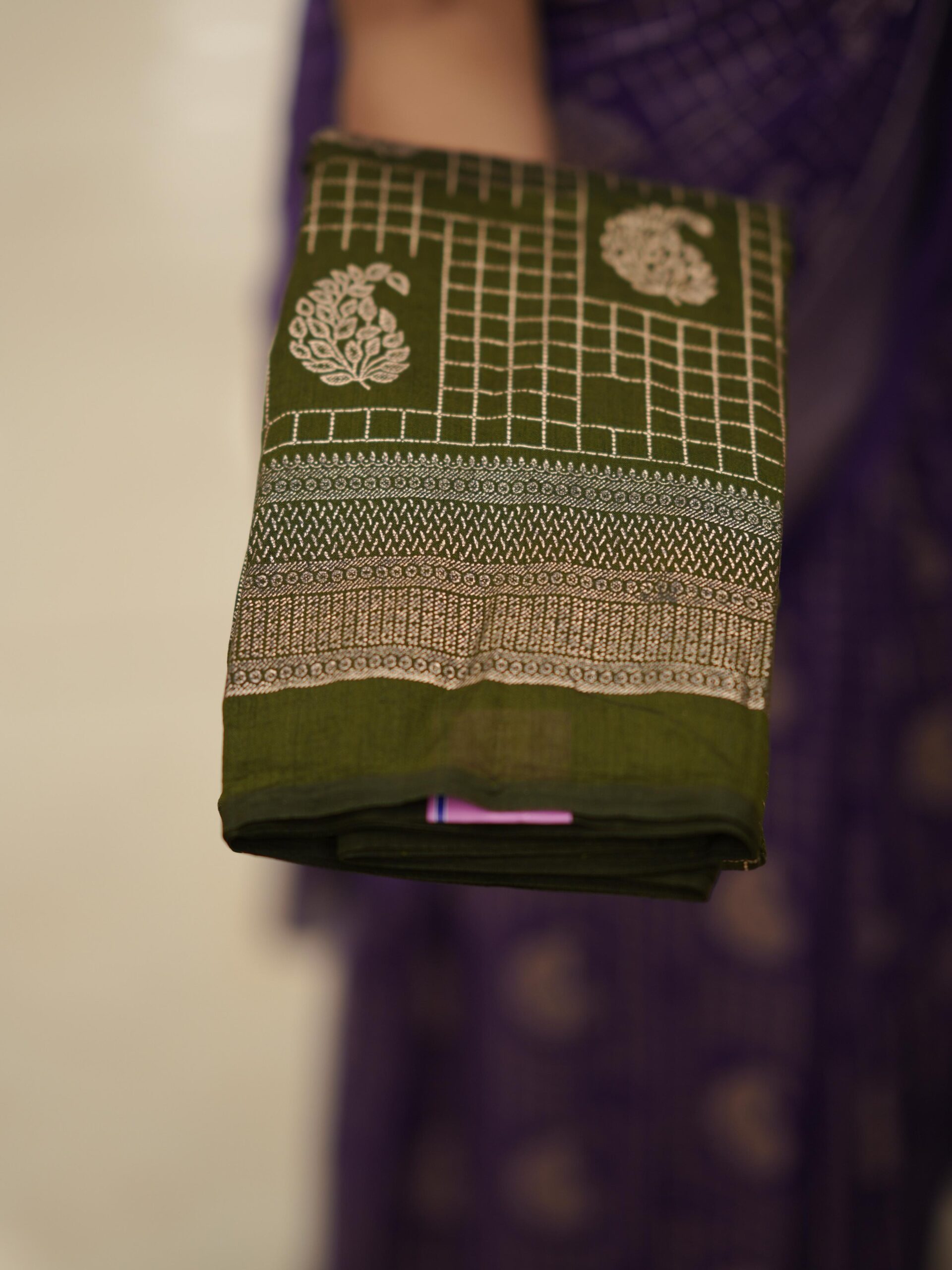 Kashmiri Silk M1625 - Image 10
