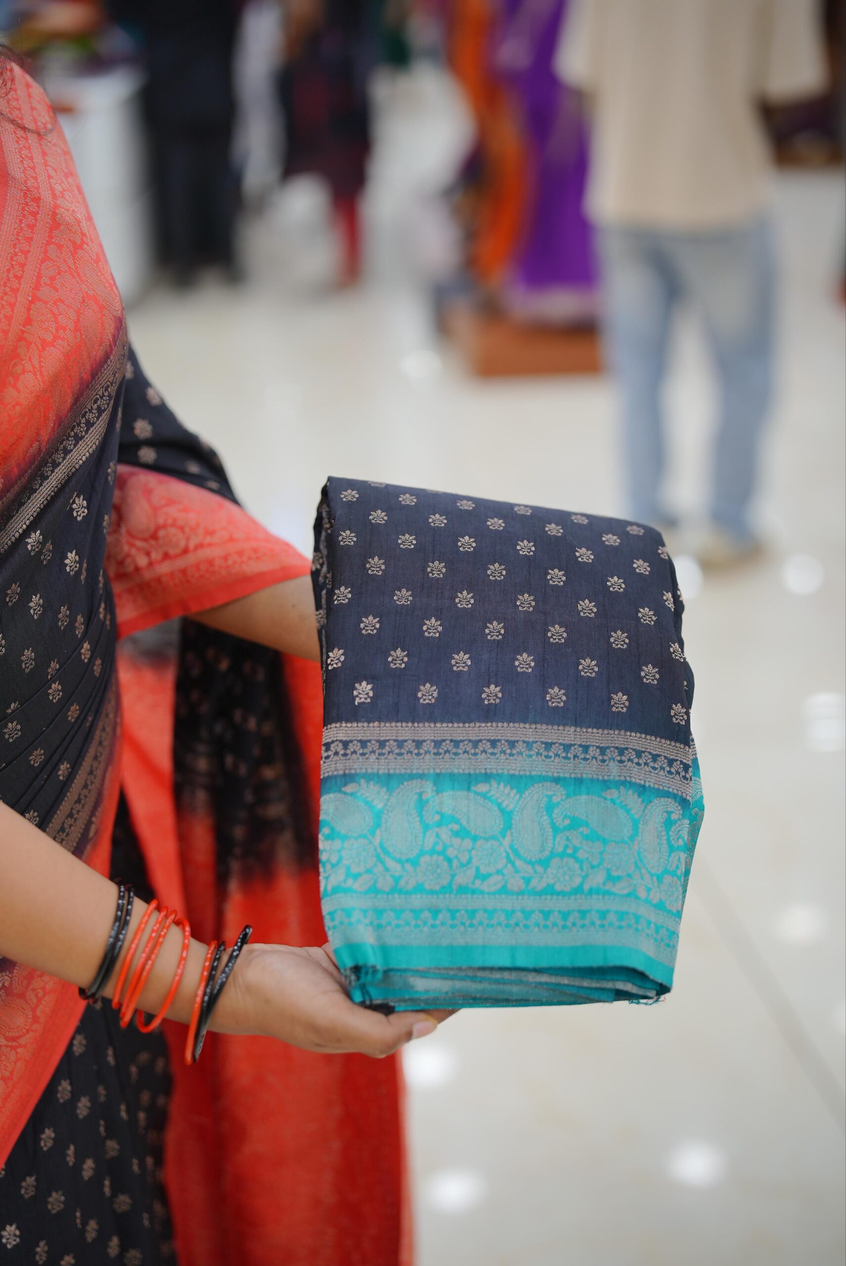 Banarasi Saree M1652 - Image 5