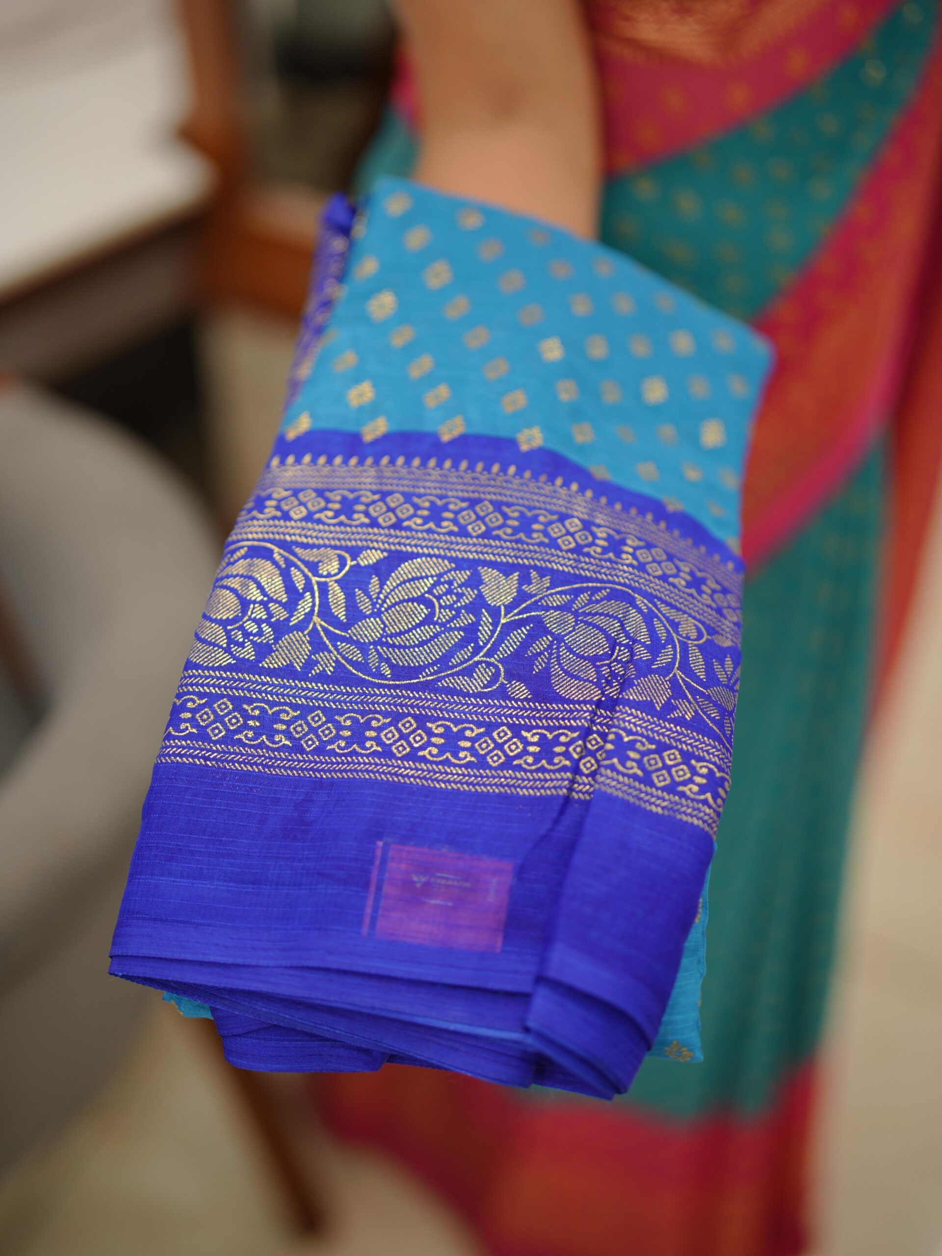 Chiffon Saree M1675 - Image 2
