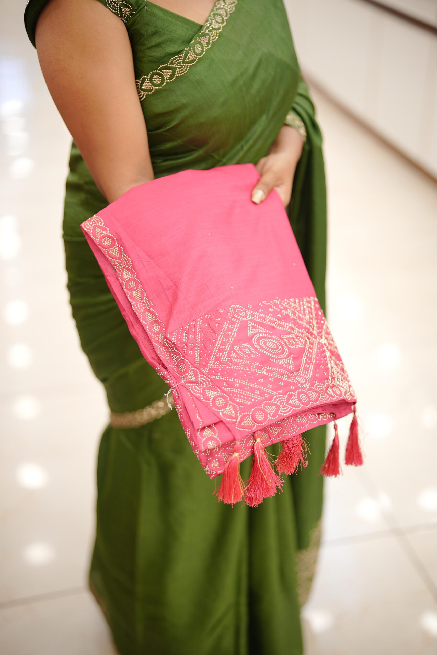 Fancy Saree M1692 - Image 2