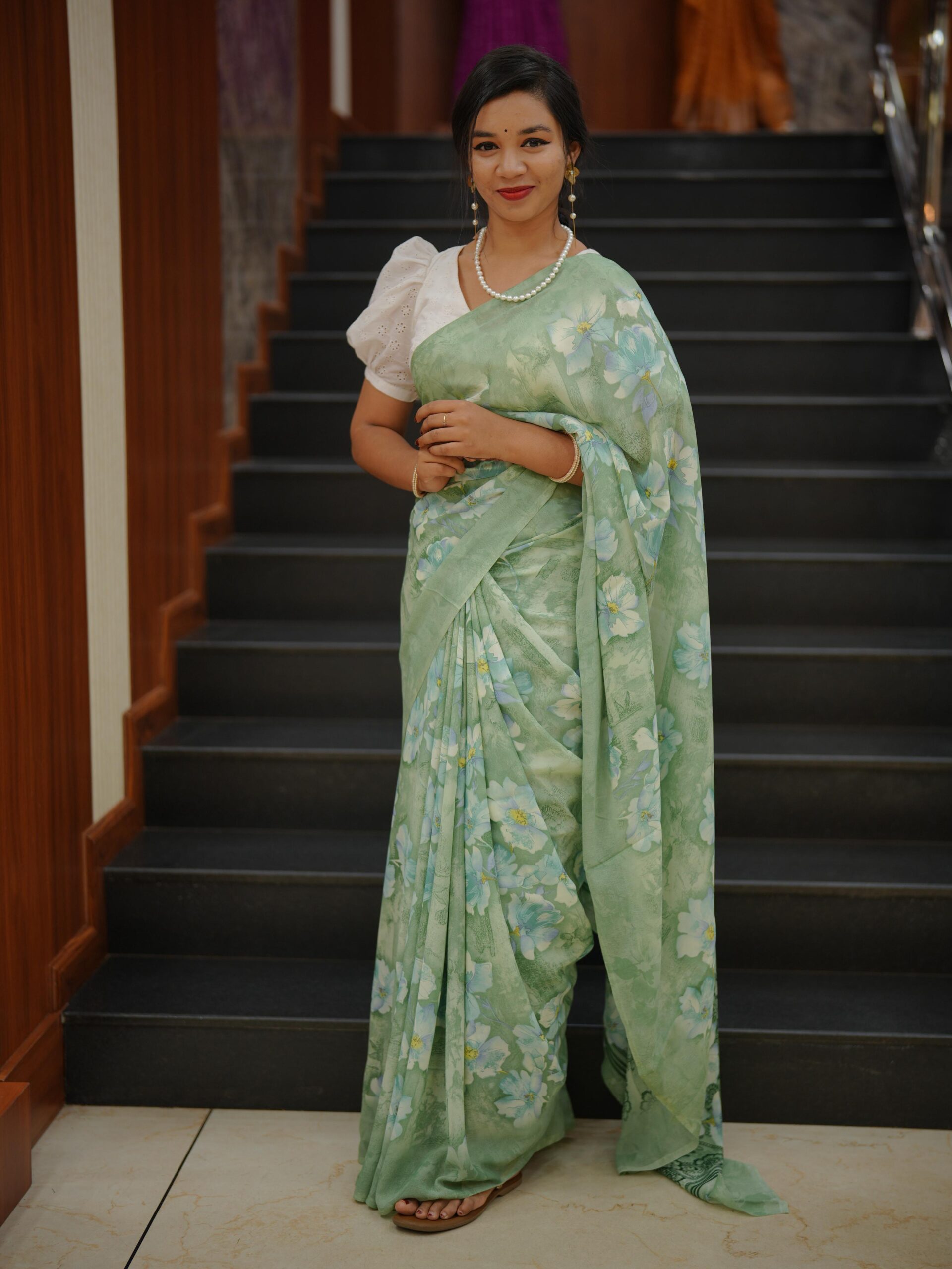 80's Saree M1714 - Image 3