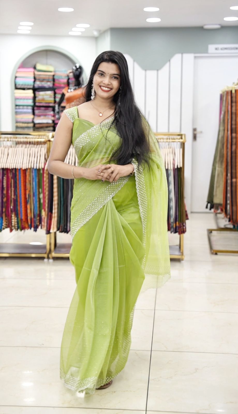 Fancy Saree M1720 - Image 2