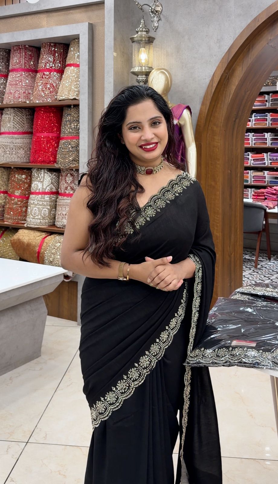 Black Saree M1727