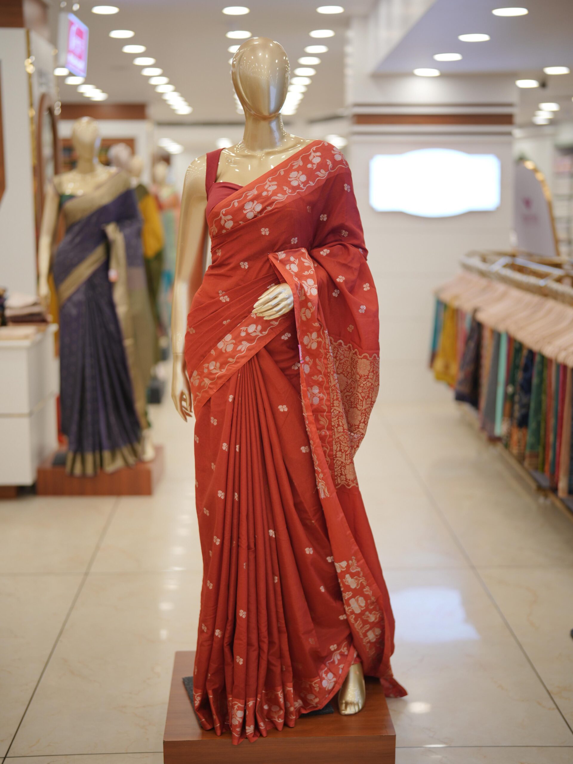 Banarasi saree M1772