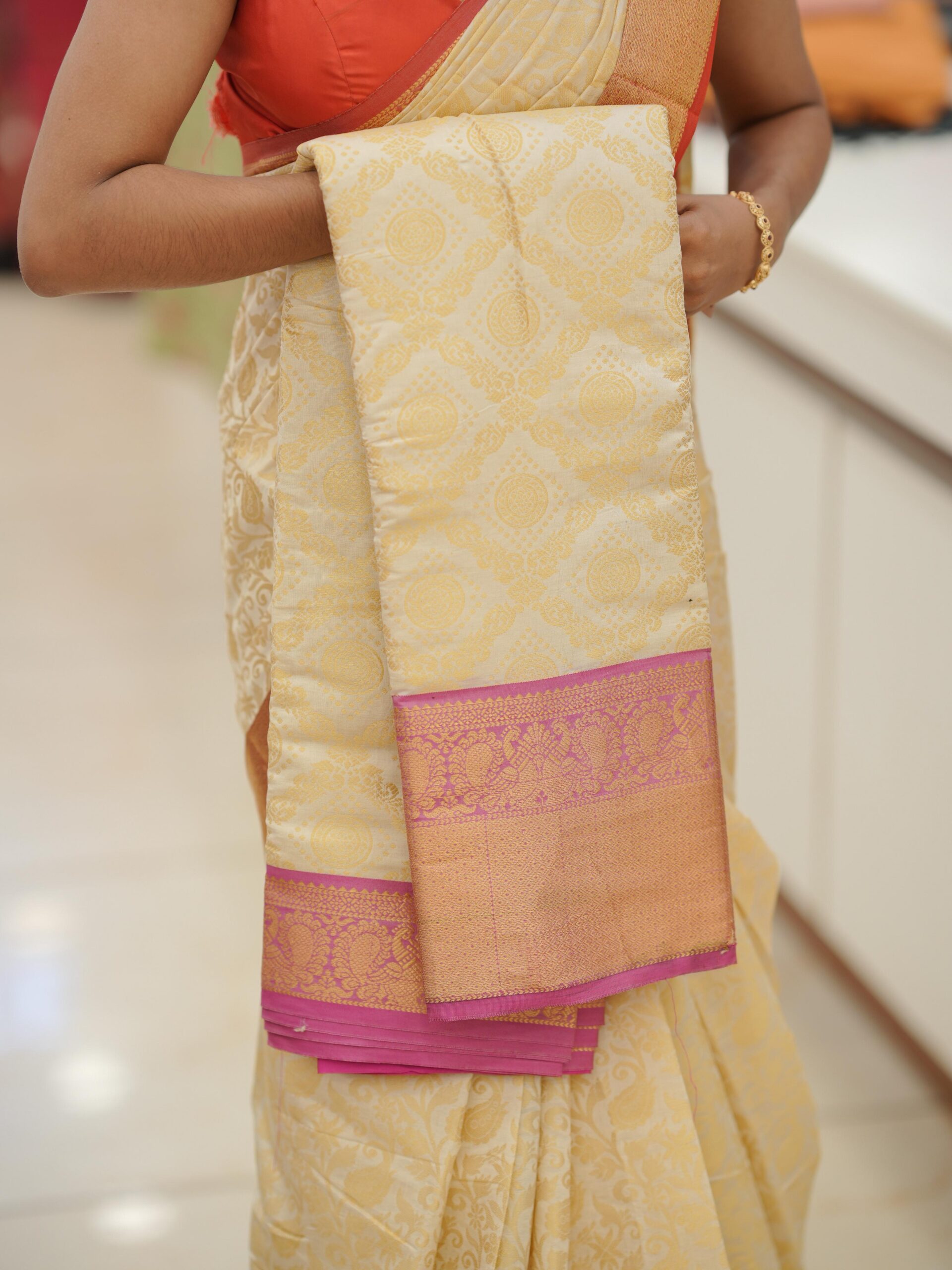 Semi Brocade M1807 - Image 3