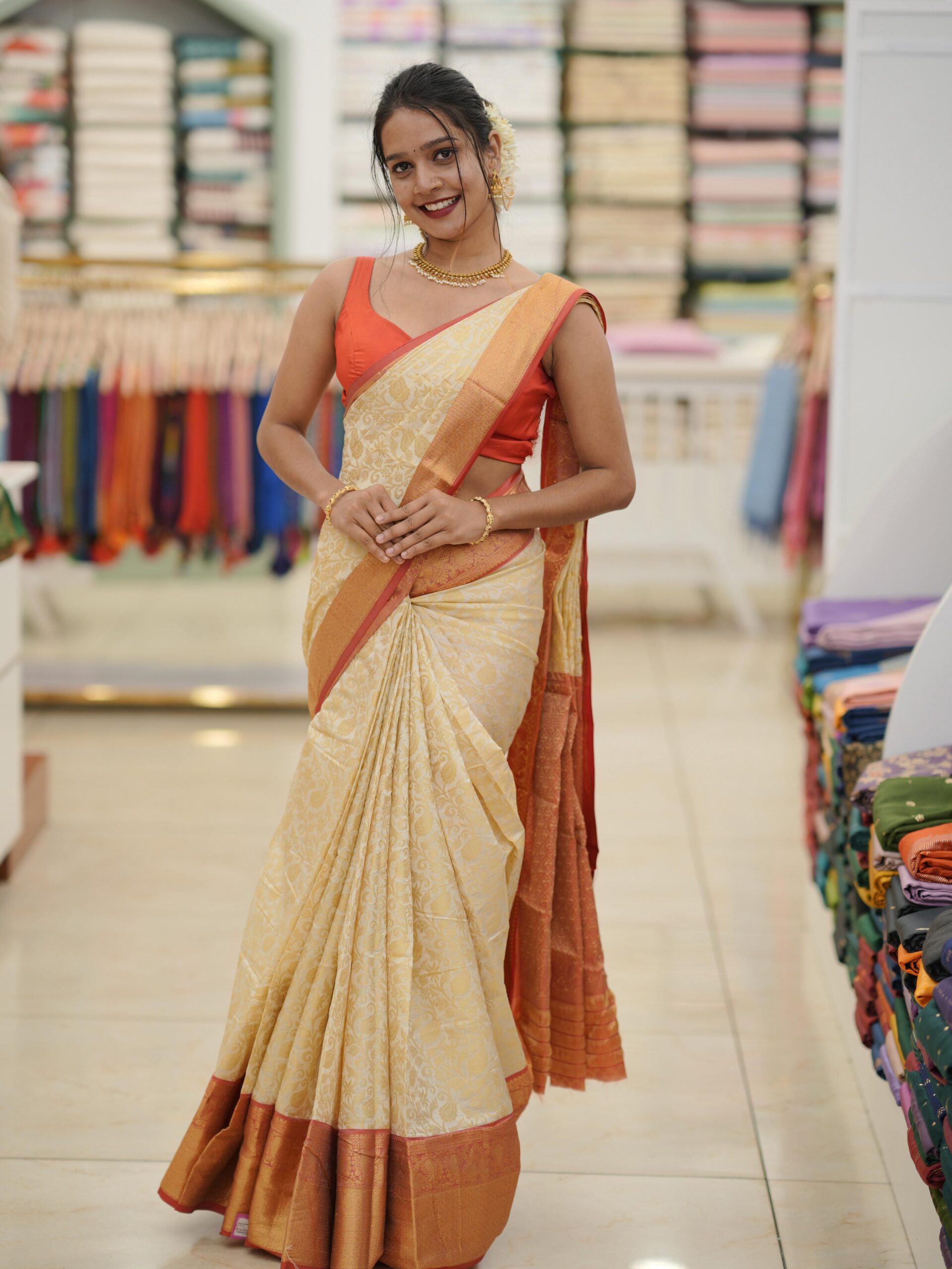 Semi Brocade M1807